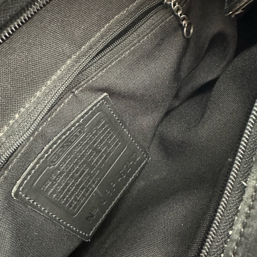 Vintage Coach Black Nylon Shoulder Bag Leather Trim Made in Costa Rica - Picture 13 of 13